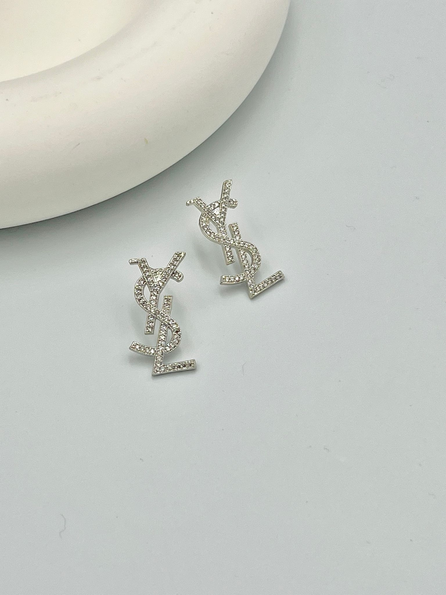 YSL Marka Silver Çelik Küpe