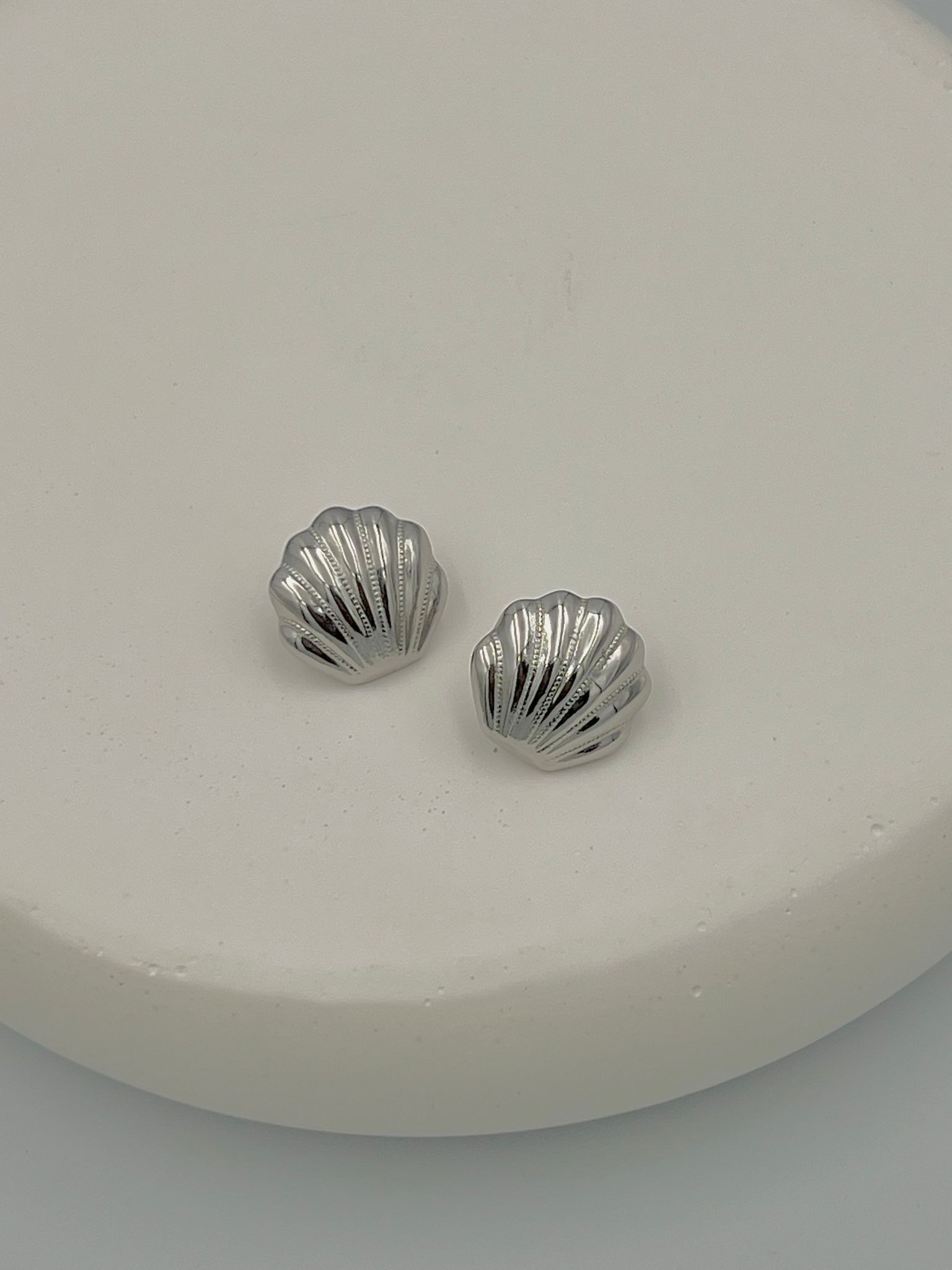 Gold Deniz Kabuğu Midye Küpe