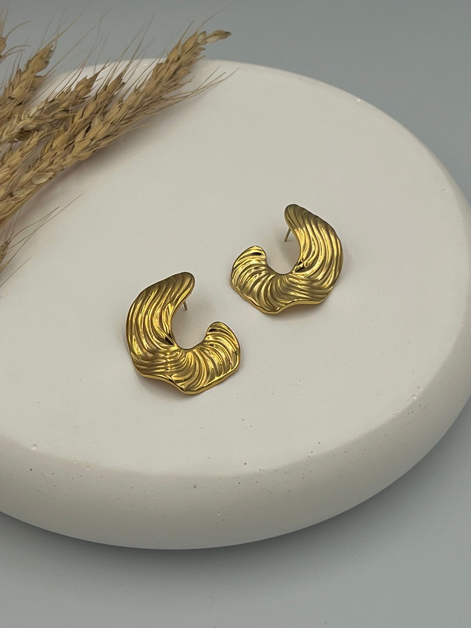 Desen model vintage çelik küpe