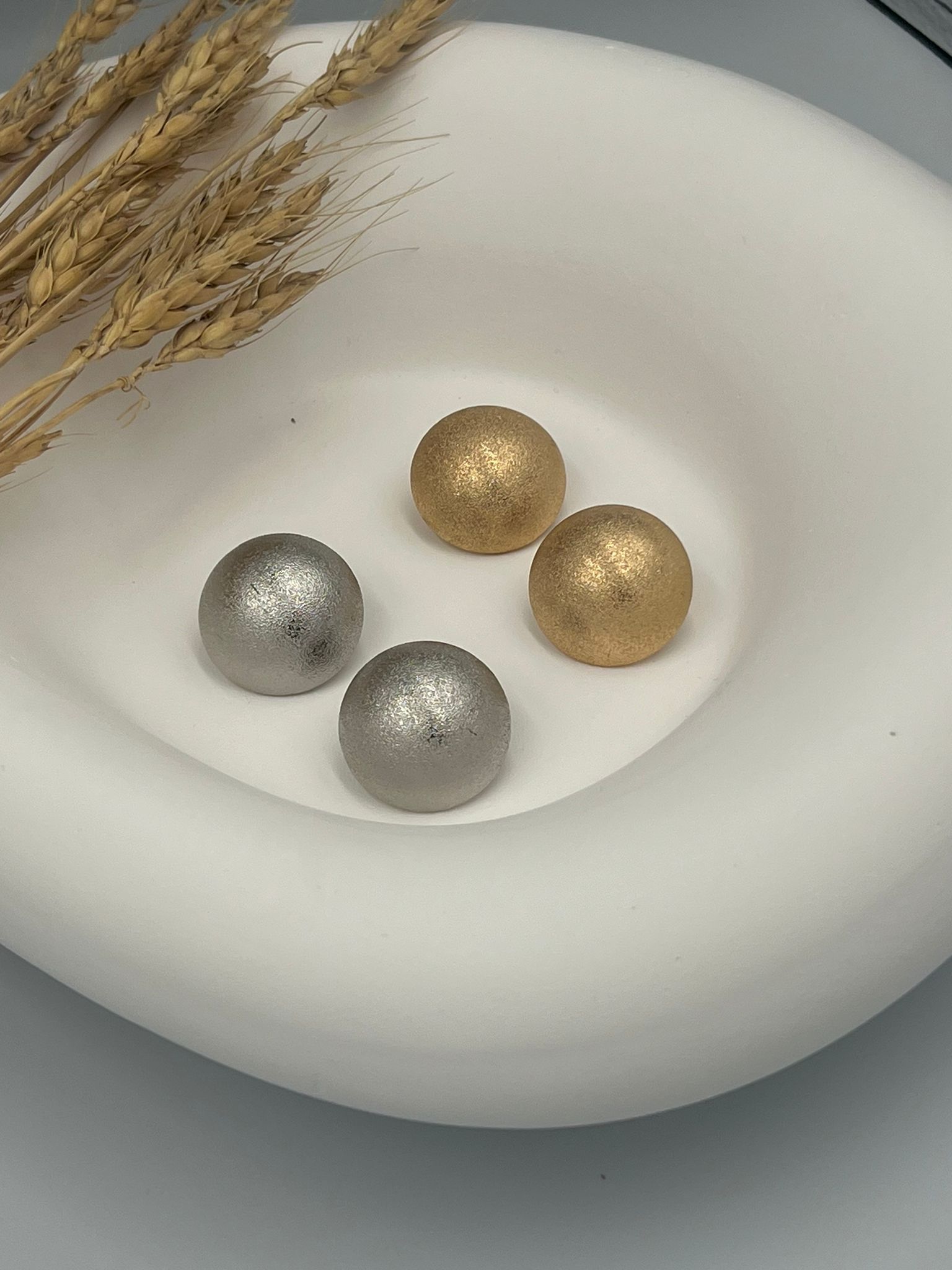 Geometrik sim görünümlü gold&silver küpe